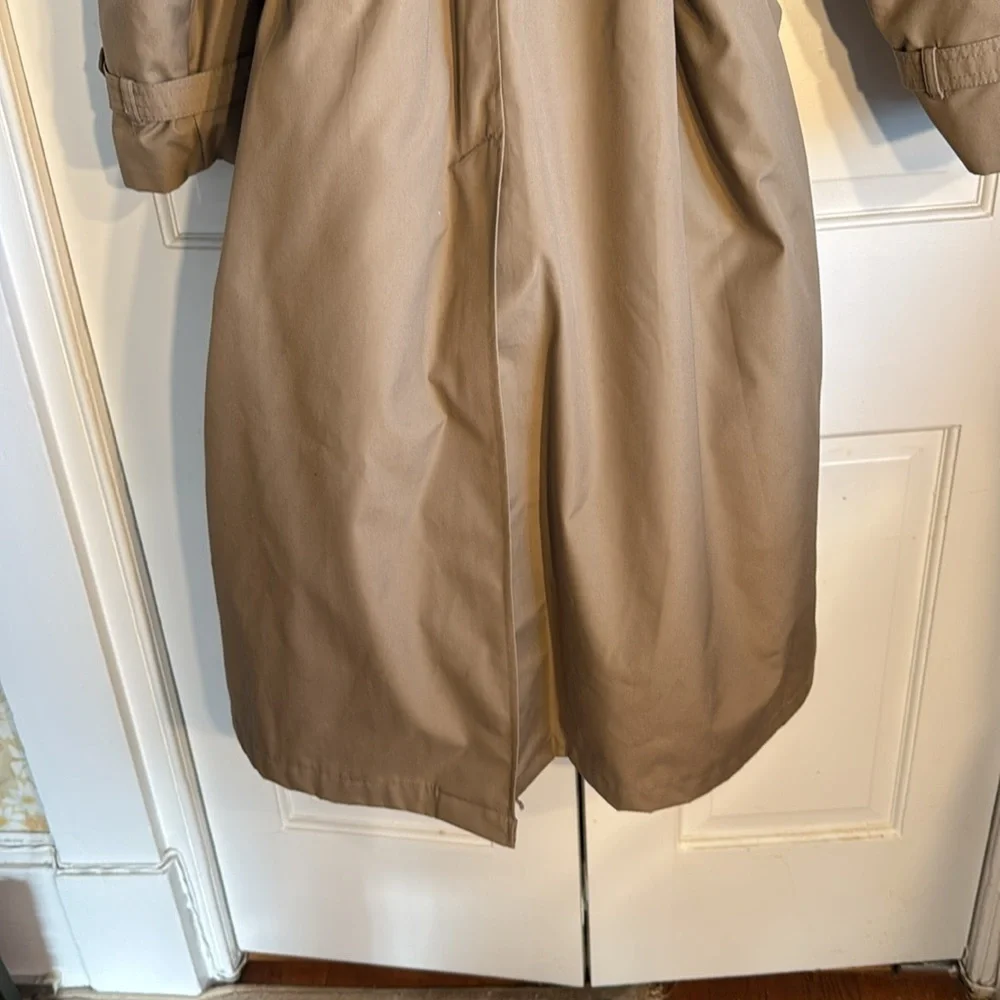 NWOT Tan Men’s Trench Coat